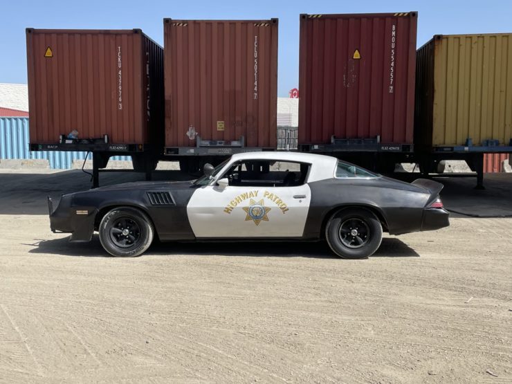 california-highway-patrol-chevrolet-camaro-from-the-junkman-18-740x555-1