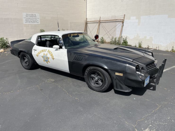 california-highway-patrol-chevrolet-camaro-from-the-junkman-3-740x555-1